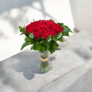 Pasión Clásica – Arreglo de 24 Rosas Rojas
